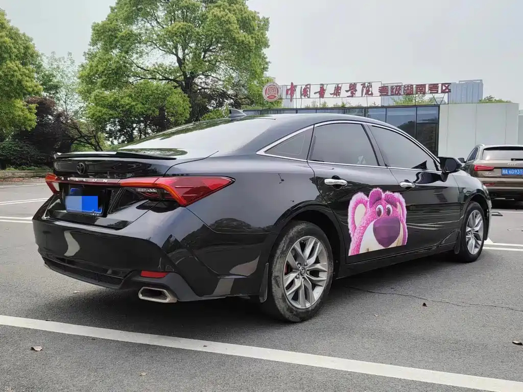 TOYOTA AVALON 2022