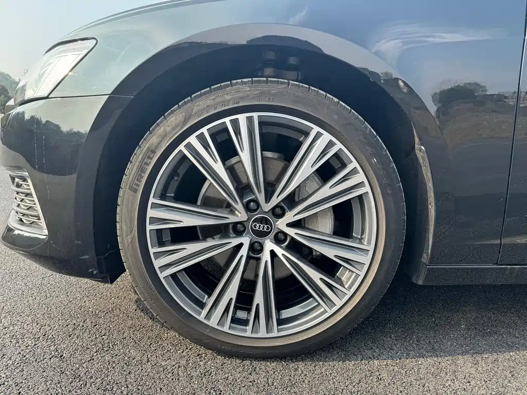 AUDI A6L 2022