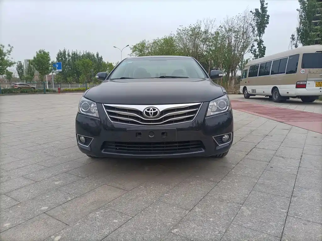 TOYOTA CAMRY 2016