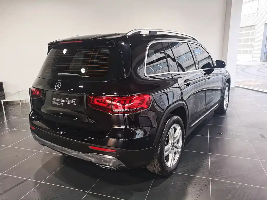 MERCEDES BENZ GLB 2022