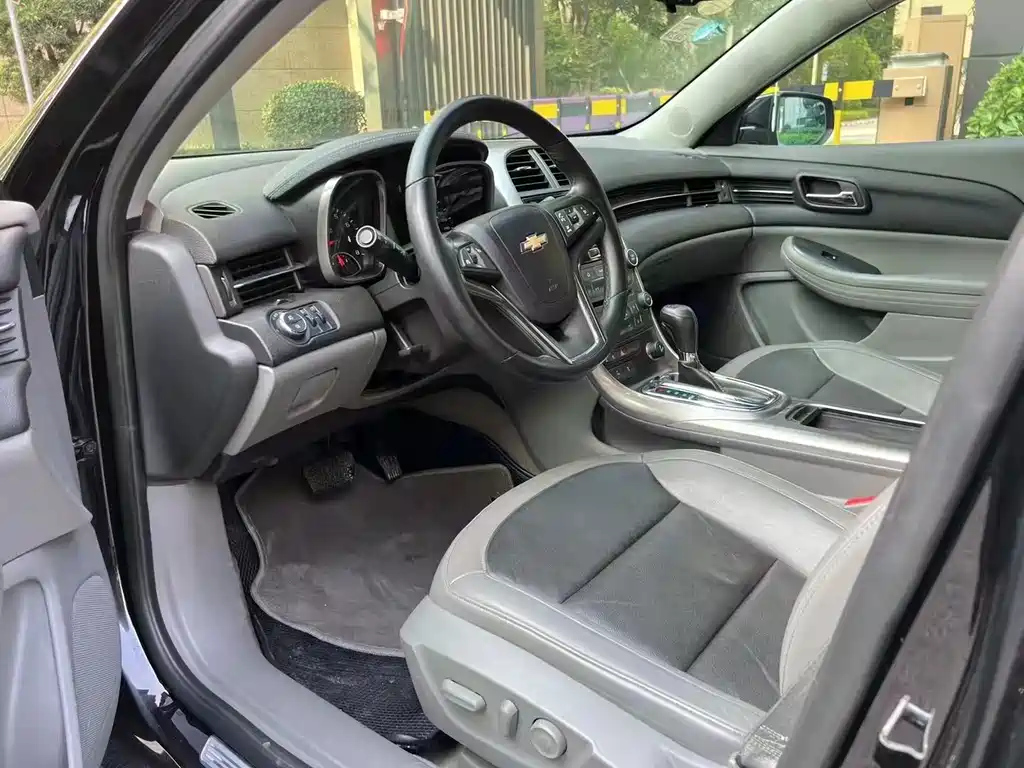 CHEVROLET MALIBU 2015