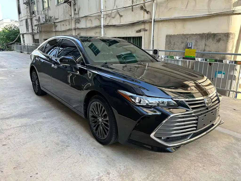 TOYOTA AVALON 2019