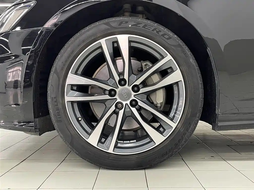 AUDI A6L 2021