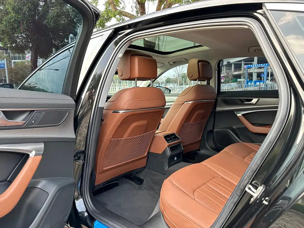 AUDI A6L 2021