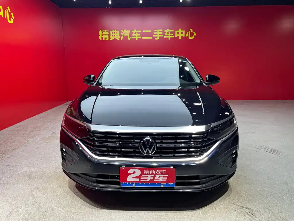 VOLKSWAGEN PASSAT 2022