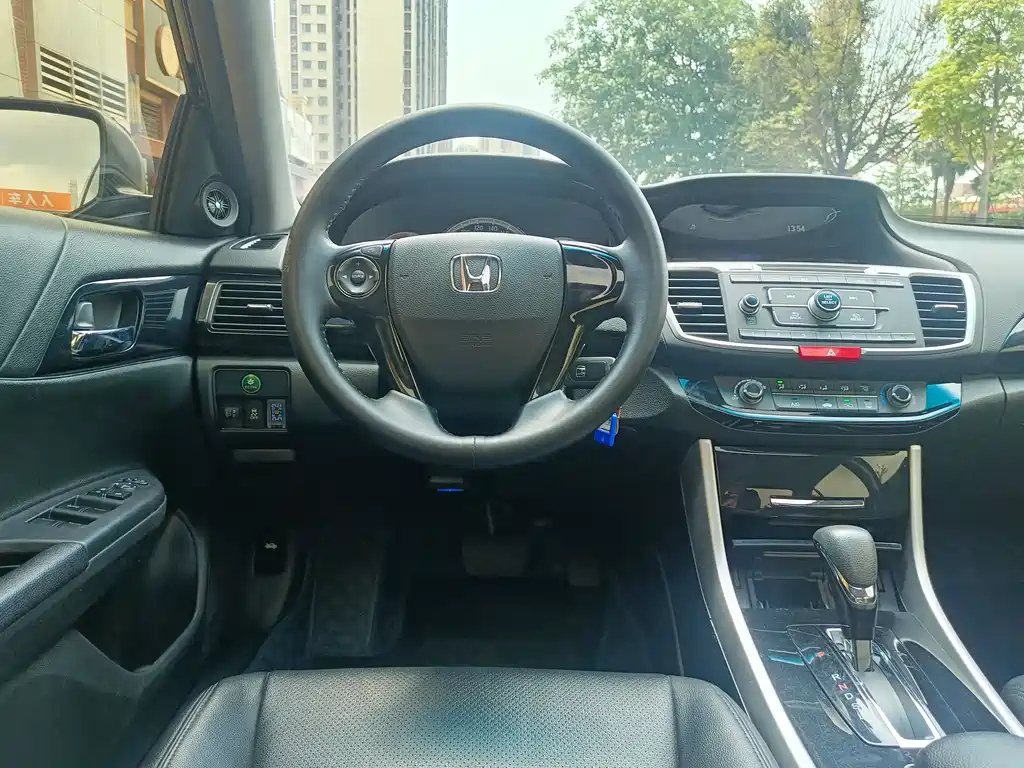 HONDA ACCORD 2018