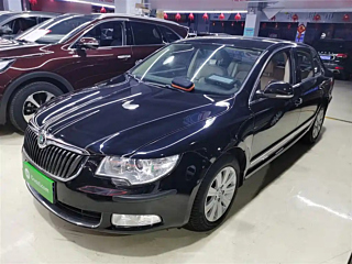 SKODA SUPERB  2012
