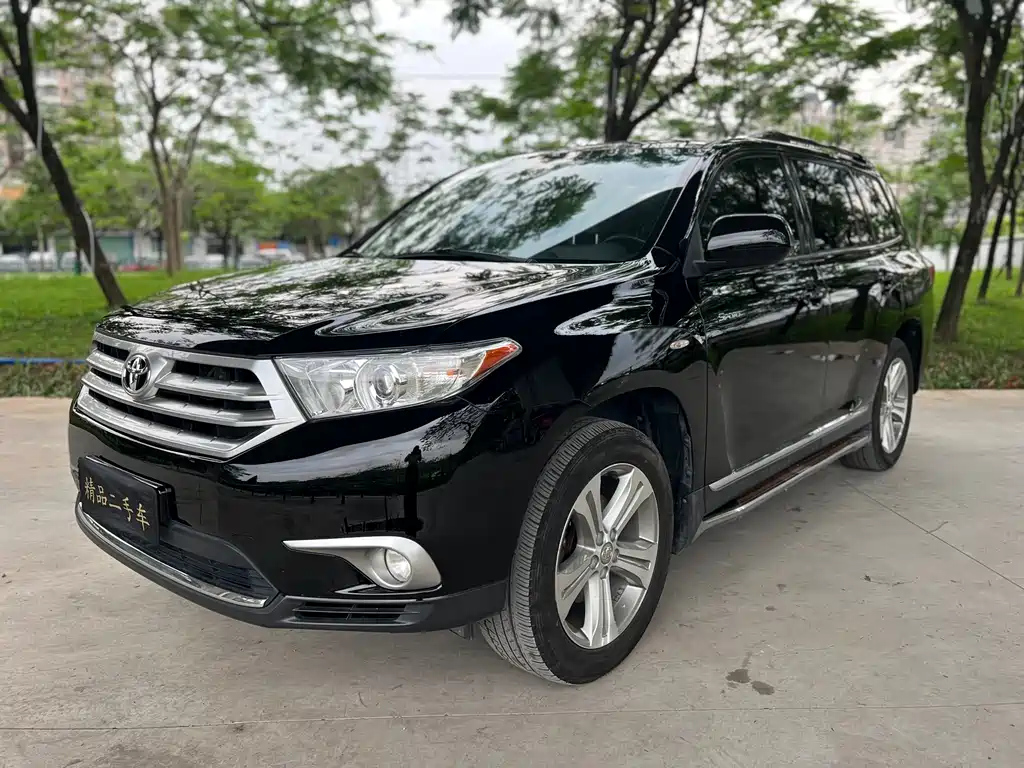 TOYOTA HIGHLANDER 2012