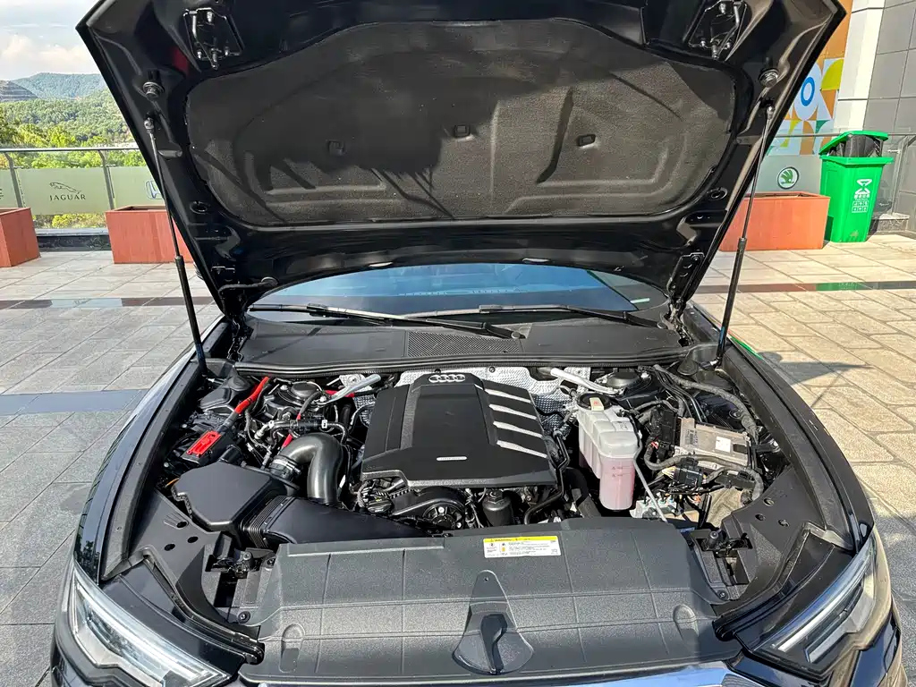 AUDI A6L 2020