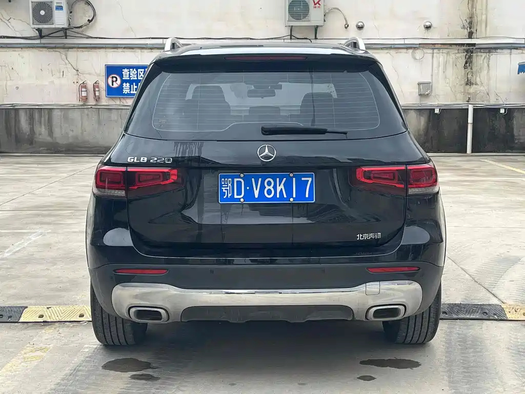 MERCEDES BENZ GLB 2022