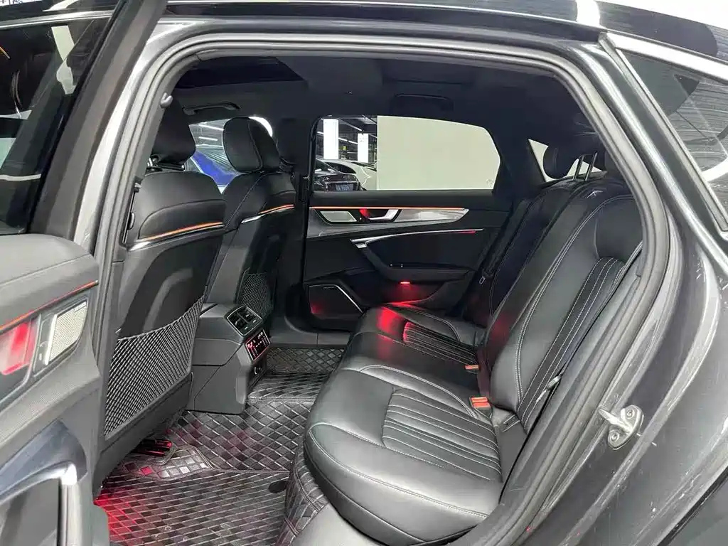 AUDI A6L 2019