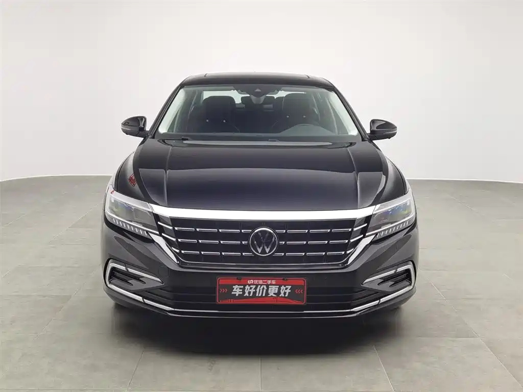 VOLKSWAGEN PASSAT 2021