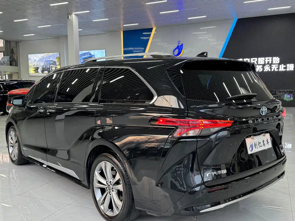 TOYOTA SIENNA SIENNA 2023