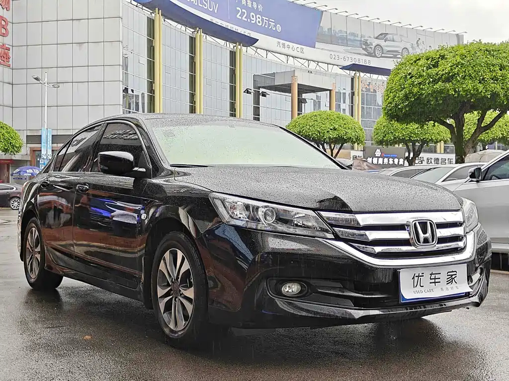 HONDA ACCORD 2015