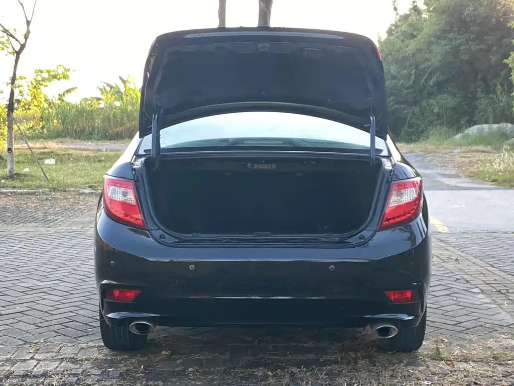 BYD G5 2016