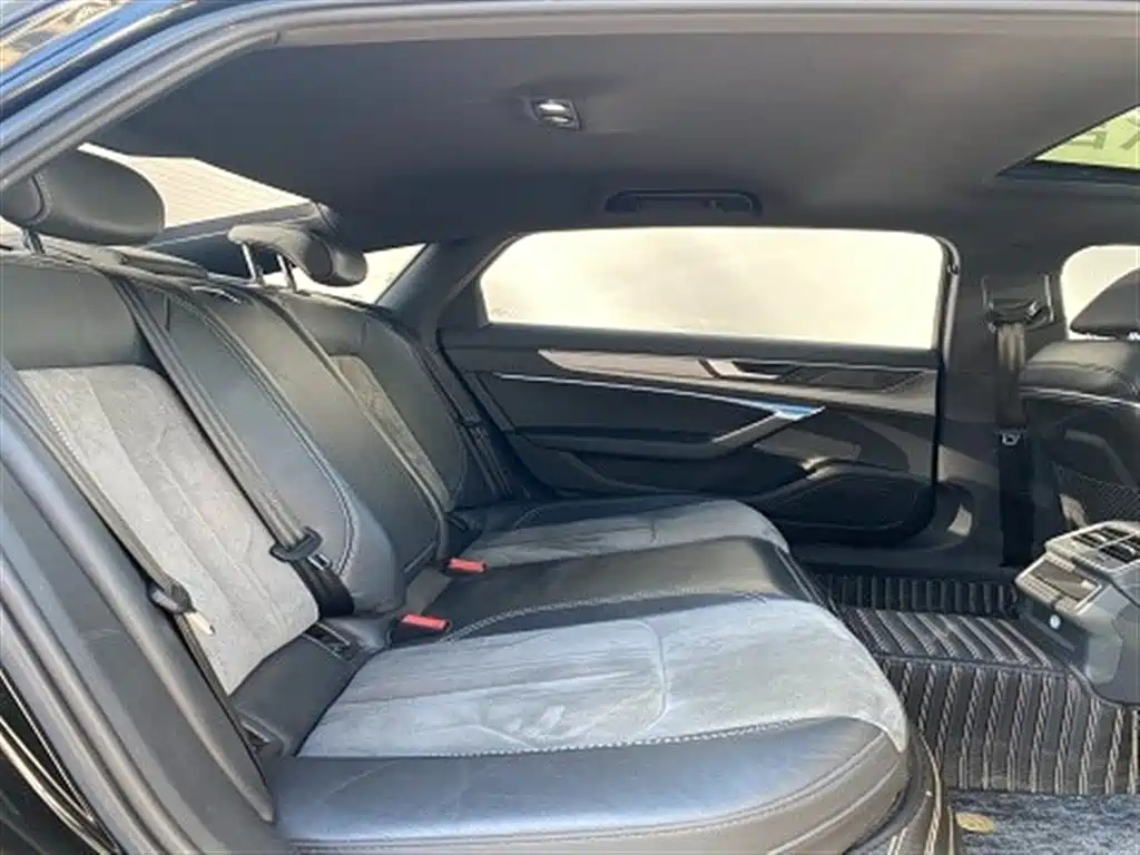 AUDI A6L 2021