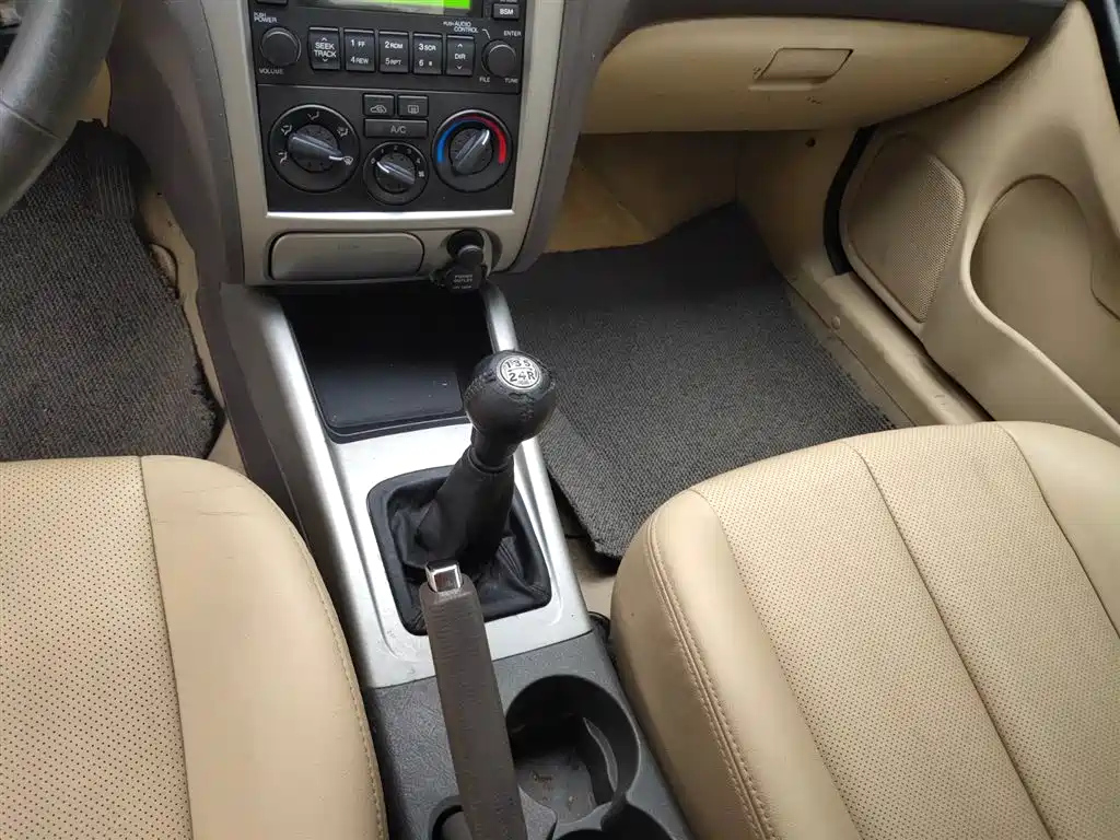 HYUNDAI ELANTRA 2009