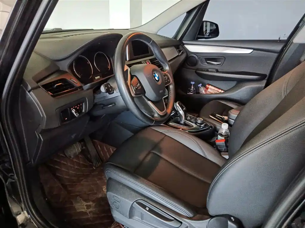 BMW OTHER 2019