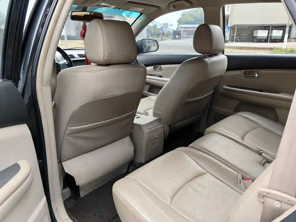 BYD S6 2012