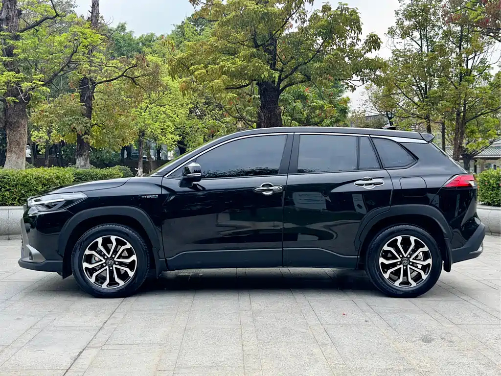 TOYOTA FRONTLANDER 2023