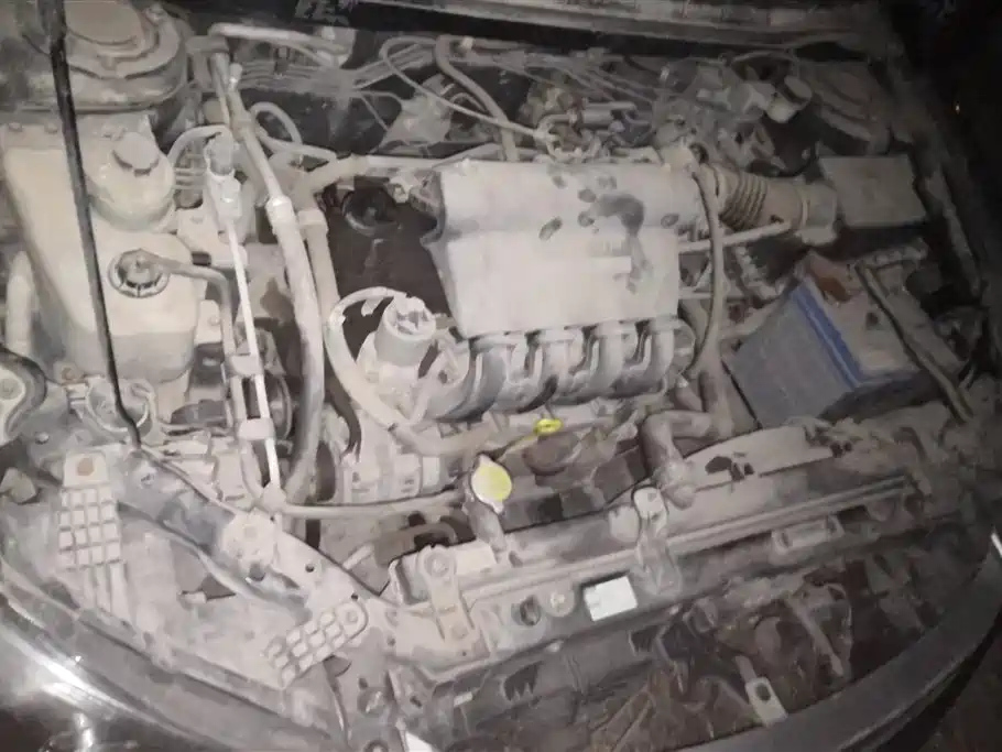 BYD L3 2012