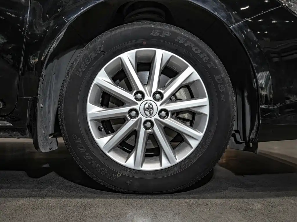 TOYOTA CAMRY 2014