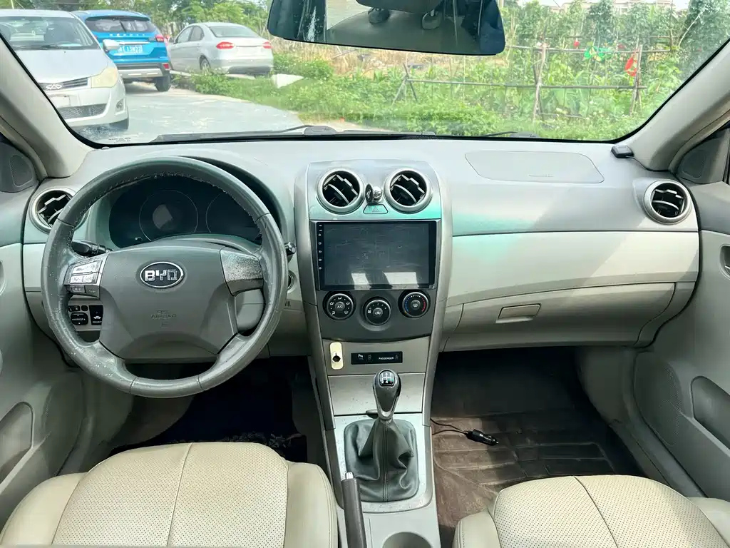 BYD G3 2011