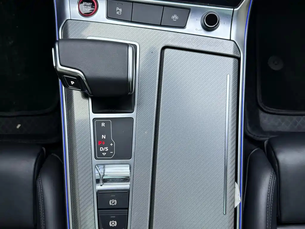 AUDI A7 2021
