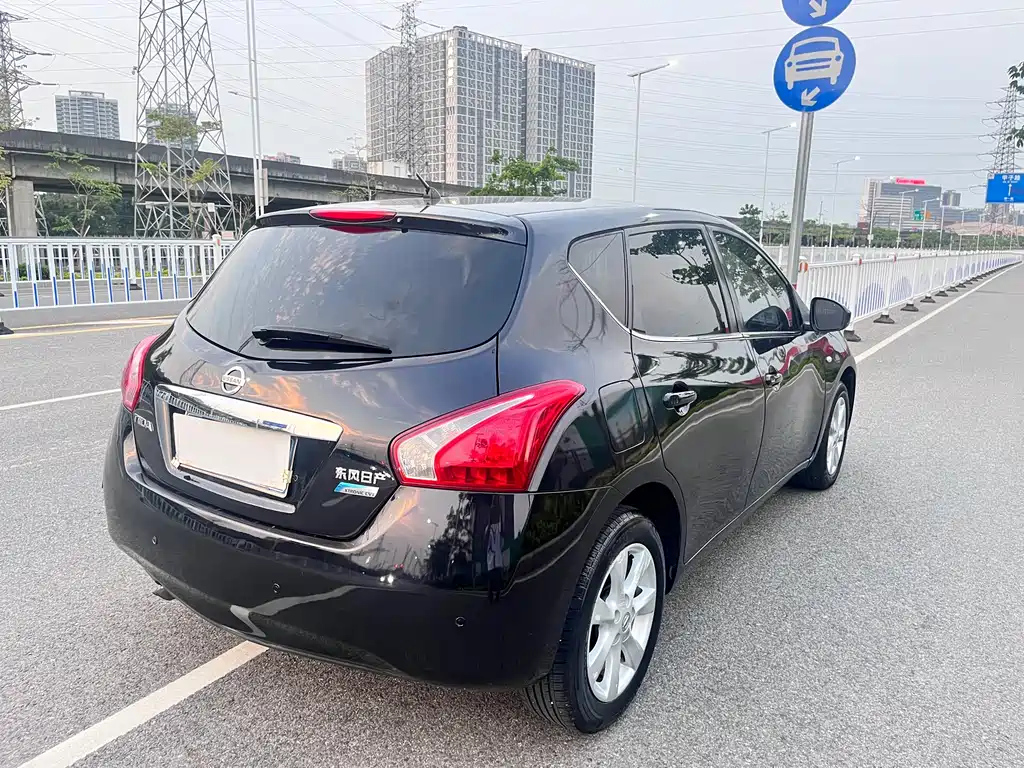 NISSAN TIIDA TIIDA 2013