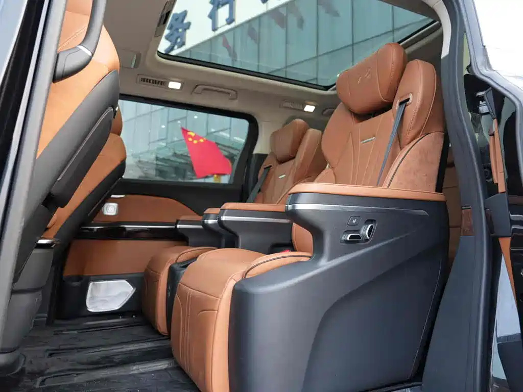 HONGQI HQ9 2023