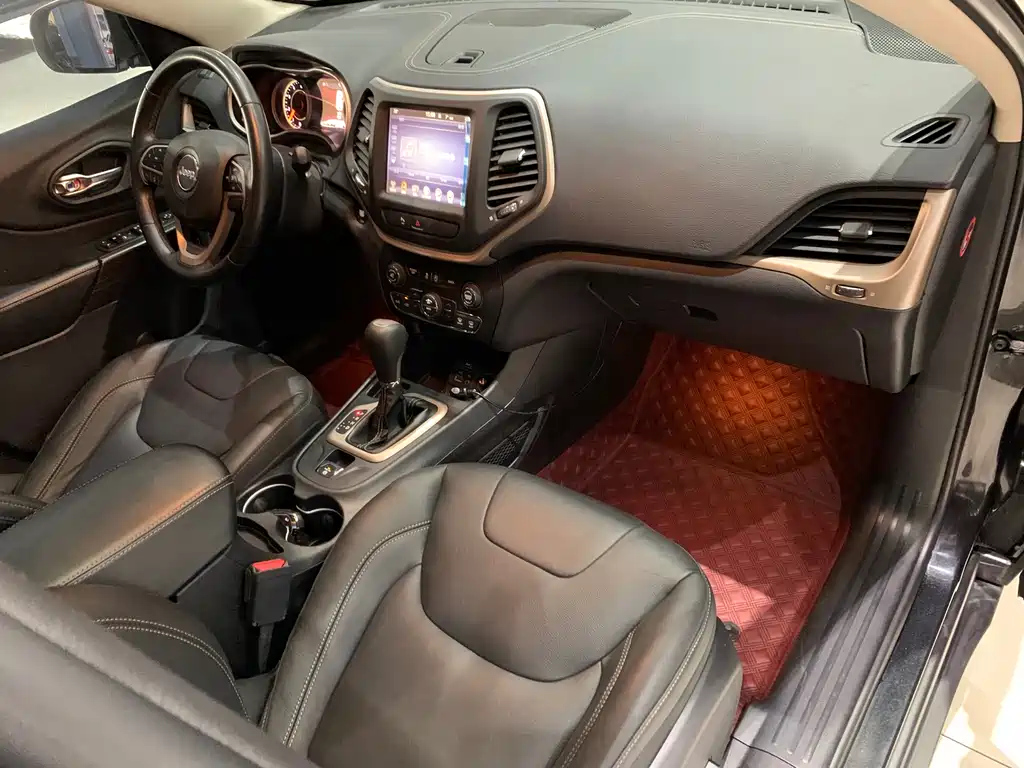 JEEP CHEROKEE 2017