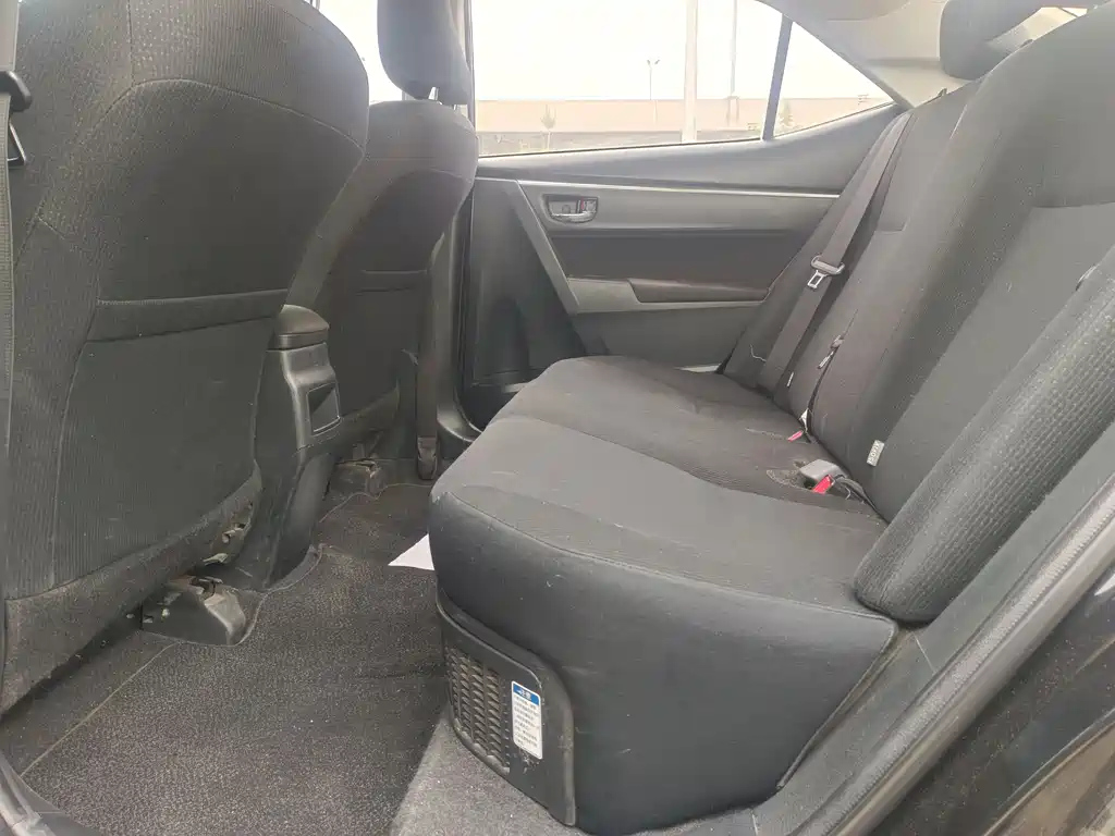TOYOTA COROLLA 2019
