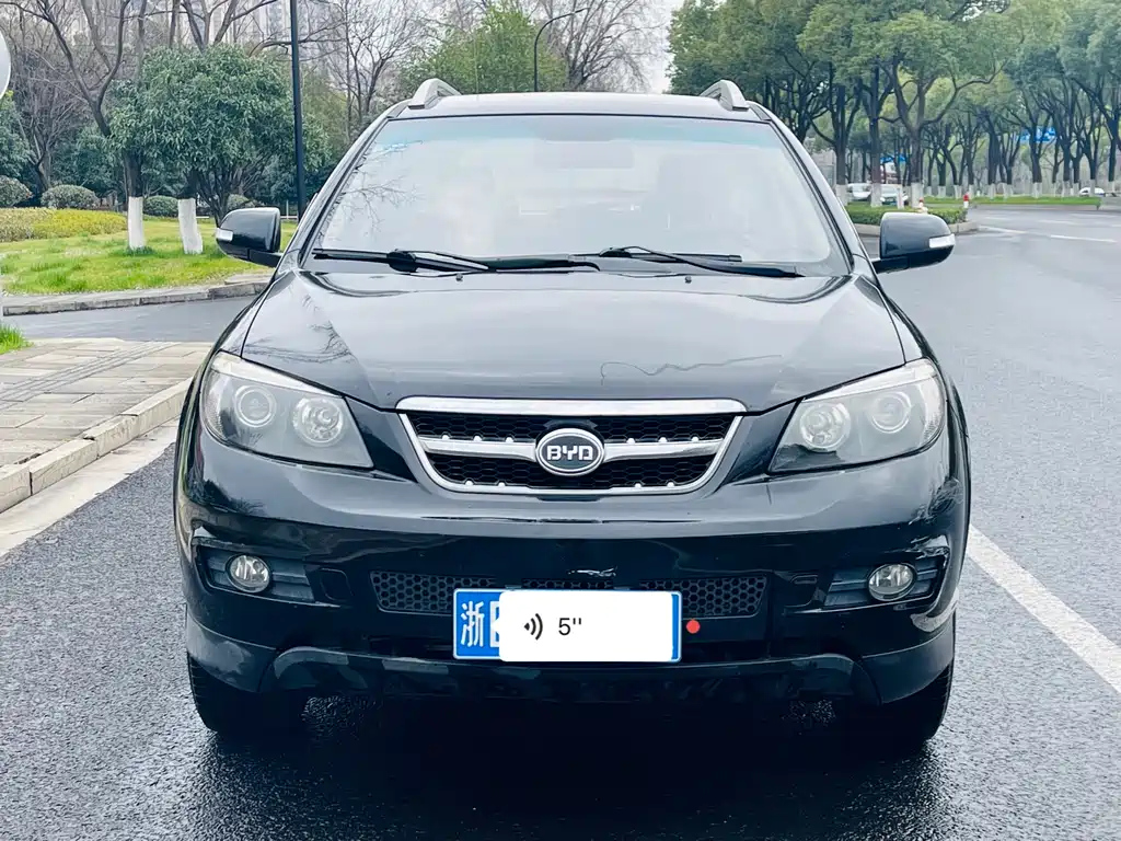 BYD S6 2014