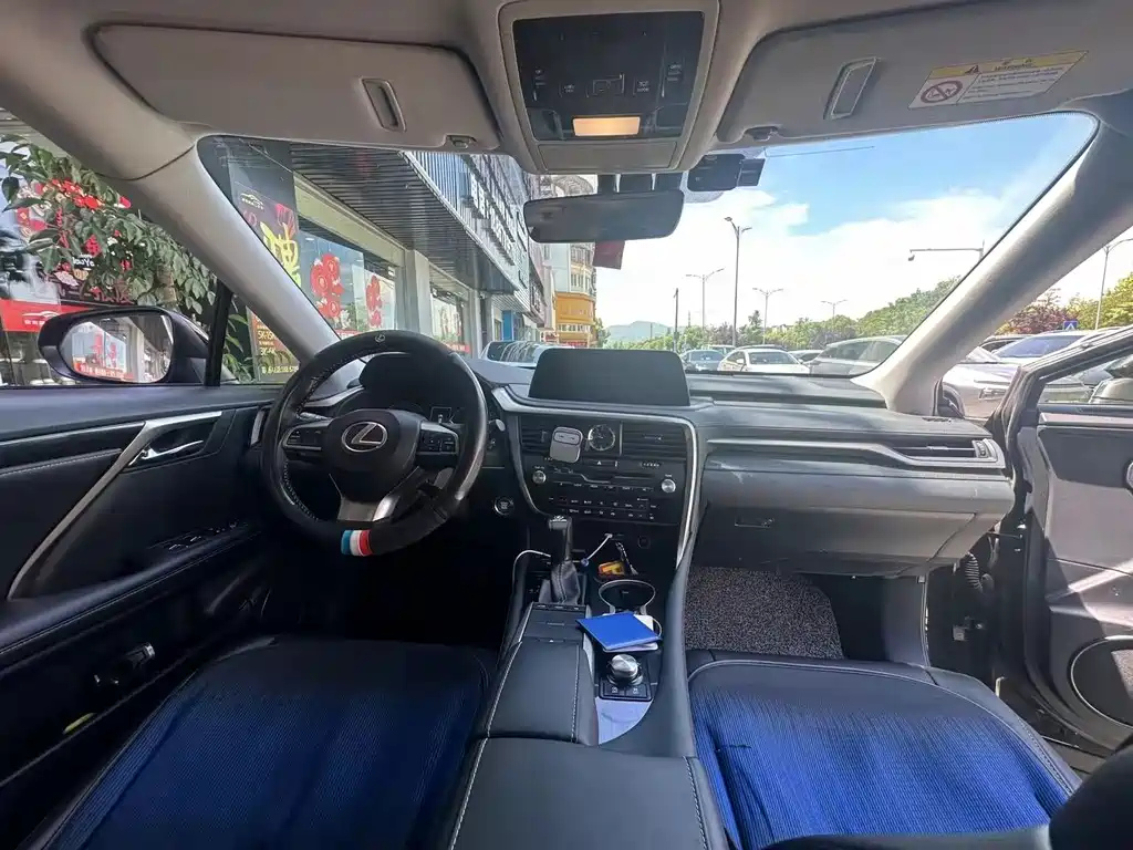 LEXUS RX 2020