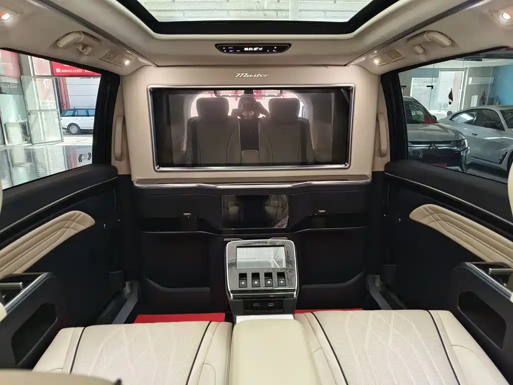 TRUMPCHI M8 2022
