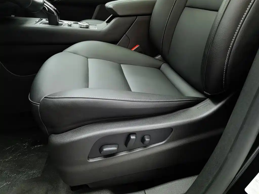 CADILLAC XT4 2020
