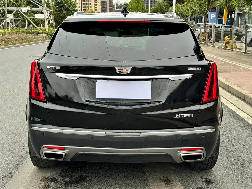 CADILLAC XT5 2020