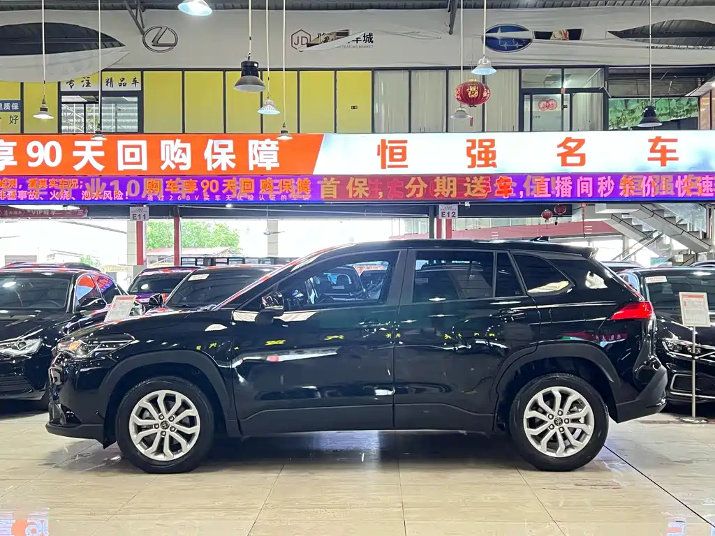 TOYOTA FRONTLANDER 2022