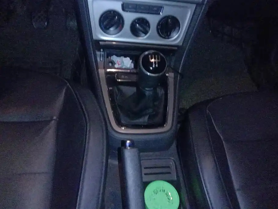 VOLKSWAGEN LAVIDA 2018