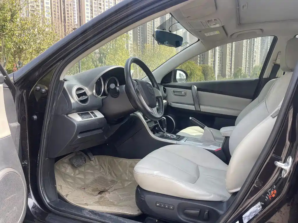 MAZDA MAZDA6 2010