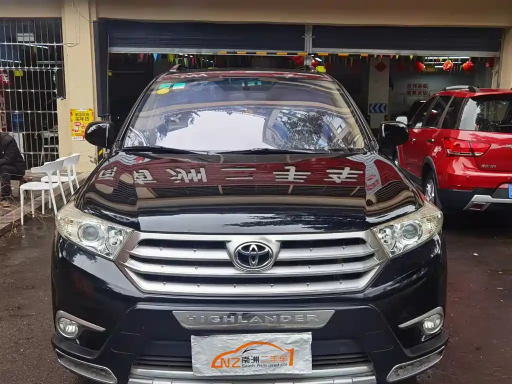 TOYOTA HIGHLANDER 2014