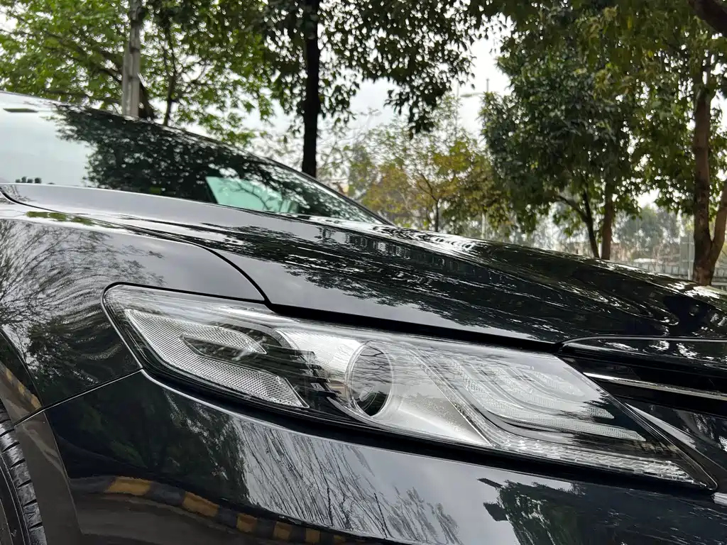 TOYOTA CAMRY 2021