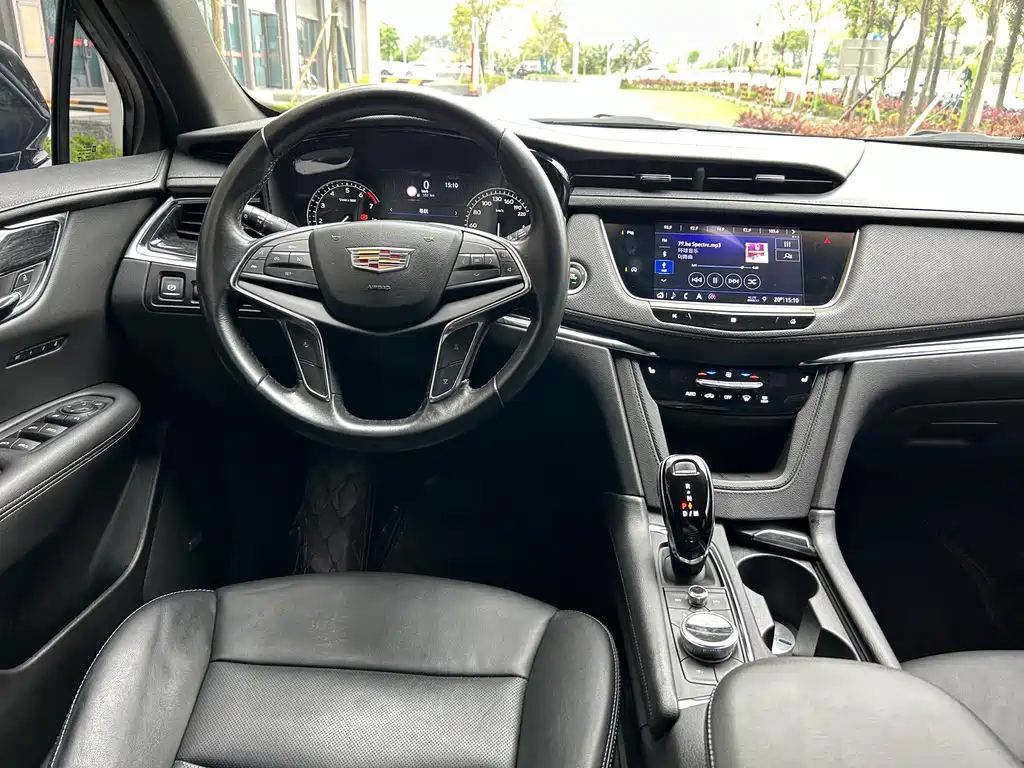 CADILLAC XT5 2020