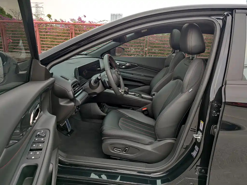 TRUMPCHI EMPOW 2022