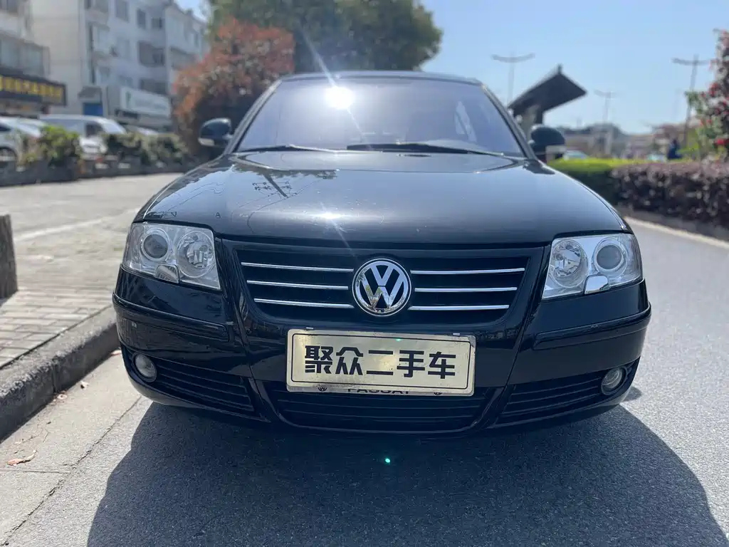 VOLKSWAGEN PASSAT 2009