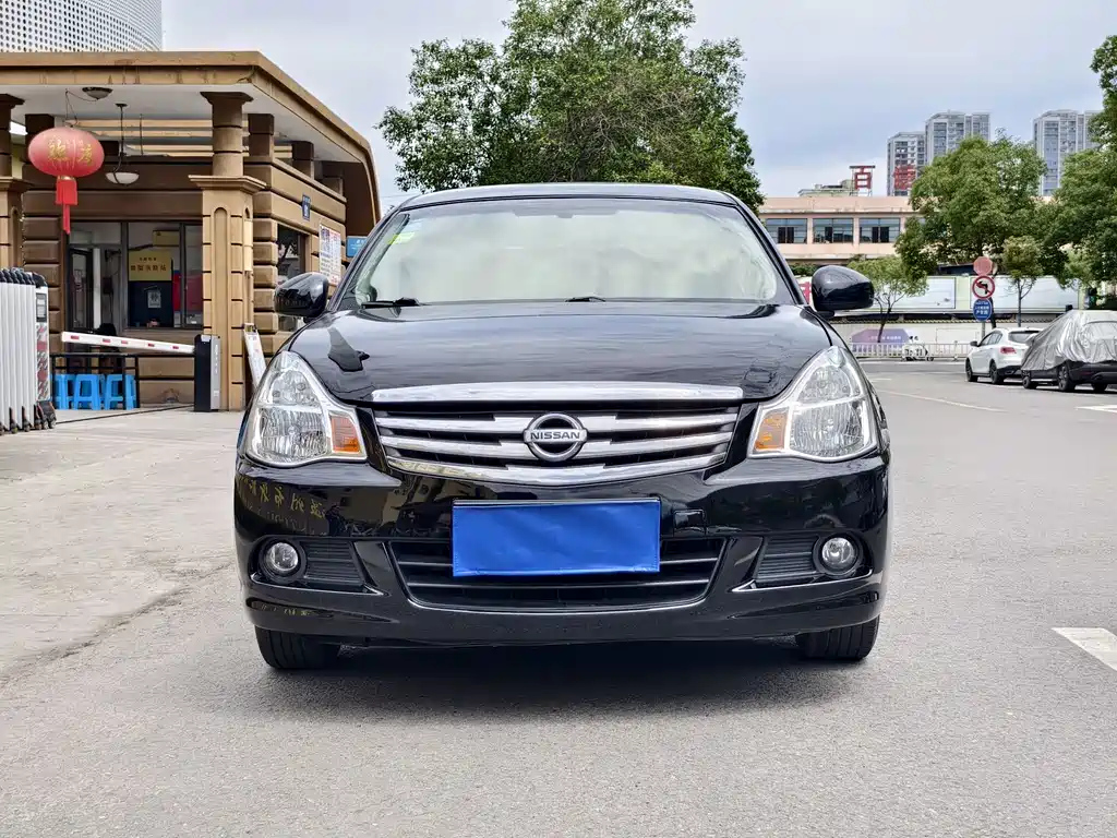 NISSAN SYLPHY 2016