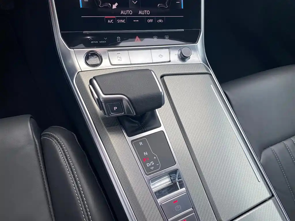 AUDI A6L 2023