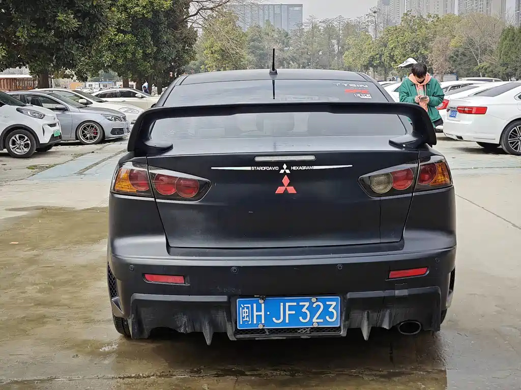MITSUBISHI LANCER EX 2013