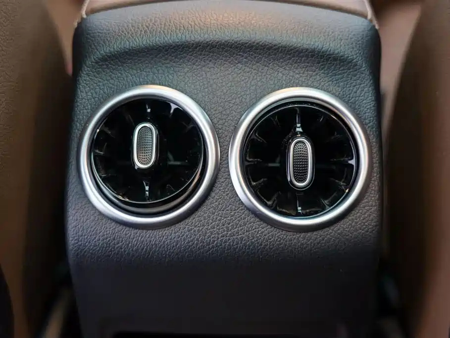 MERCEDES BENZ GLB 2022
