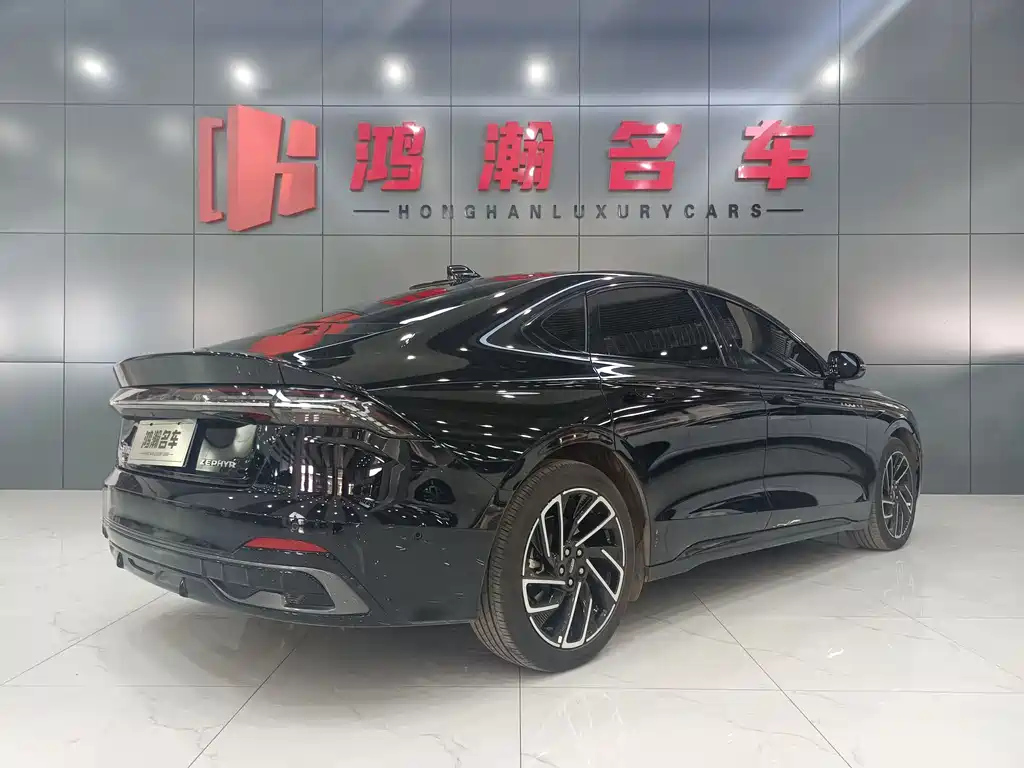 LINCOLN Z 2023